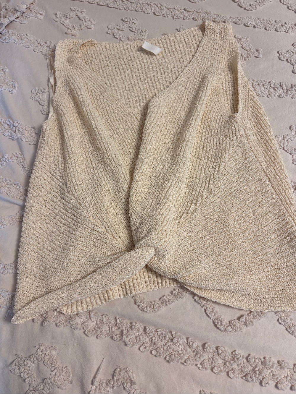 Wishlist Cream Knit Twist-Front V-Neck Sweater Vest